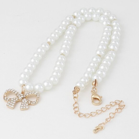 White Pearl Bow Necklace - Picture 3 of 3